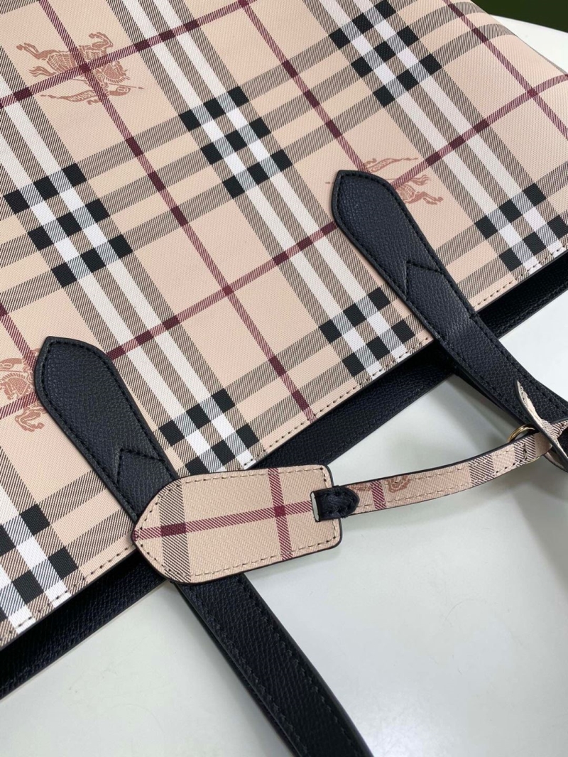 Bv*b*rry shopping bags